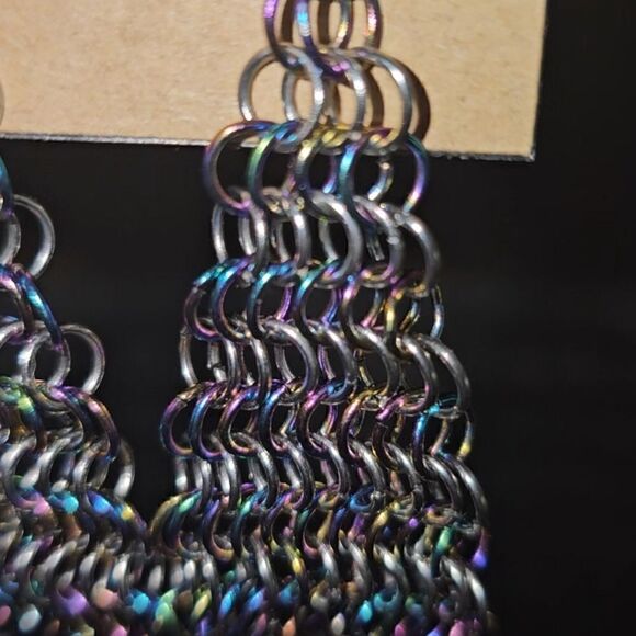 TRIANGLE Sterling Silver chainmail earrings (E12) - Picture 4 of 5